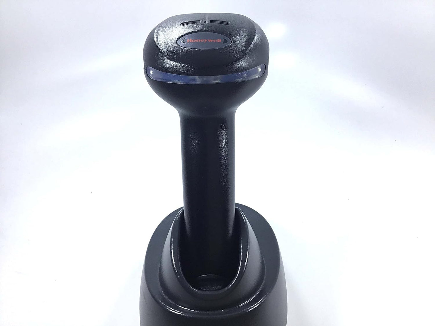 Honeywell, Xenon 1902G-HD Scanner Kit |Wireless Area-Imaging, High Density 1D/2D/PDF, Cradle, Power Supply, RS232 Cable, USB Cord