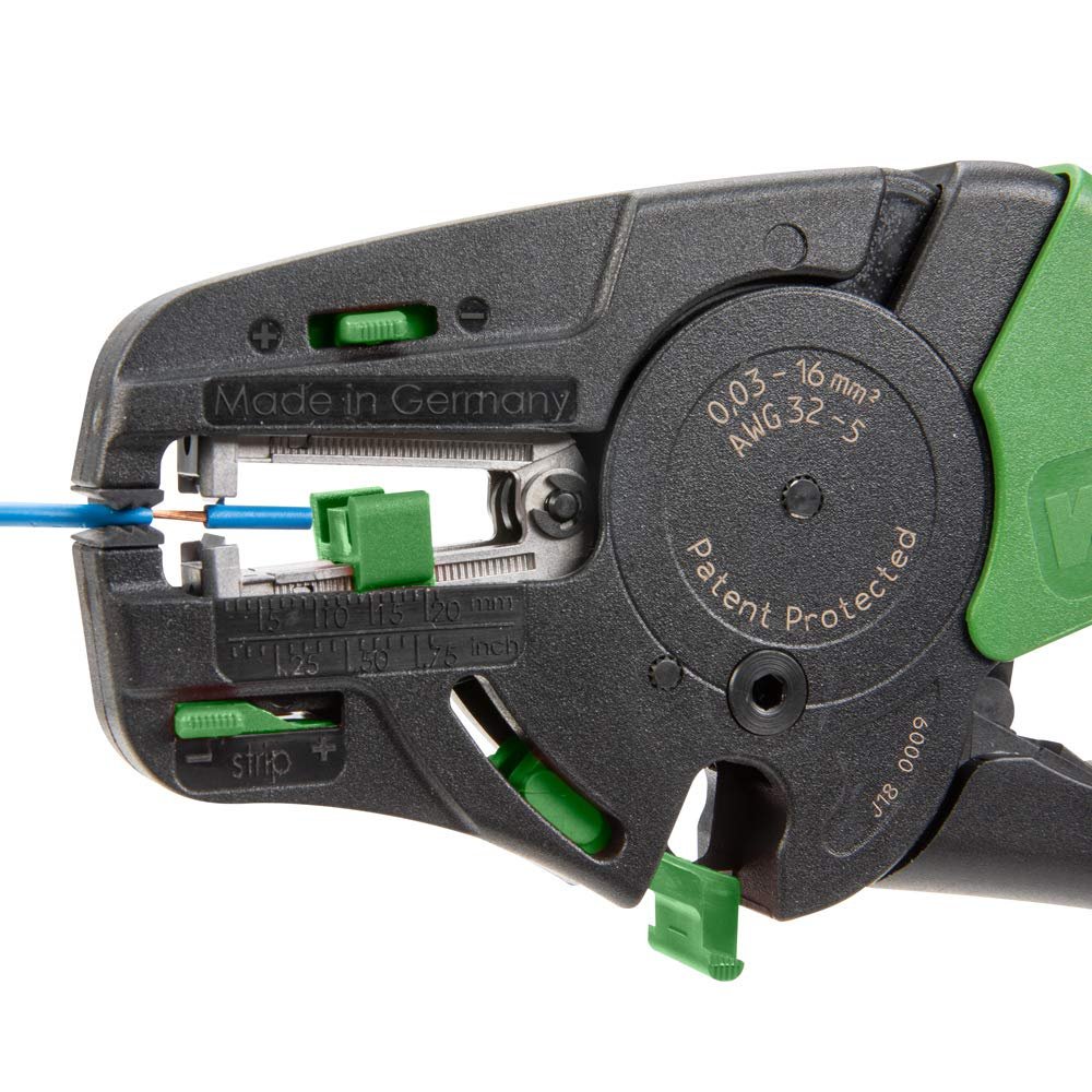 206-1125 | WAGO Quickstrip Vario Wire Stripper| Integrated Wire Cutter | 32-6 AWG | [Pack of 1],Green/Black