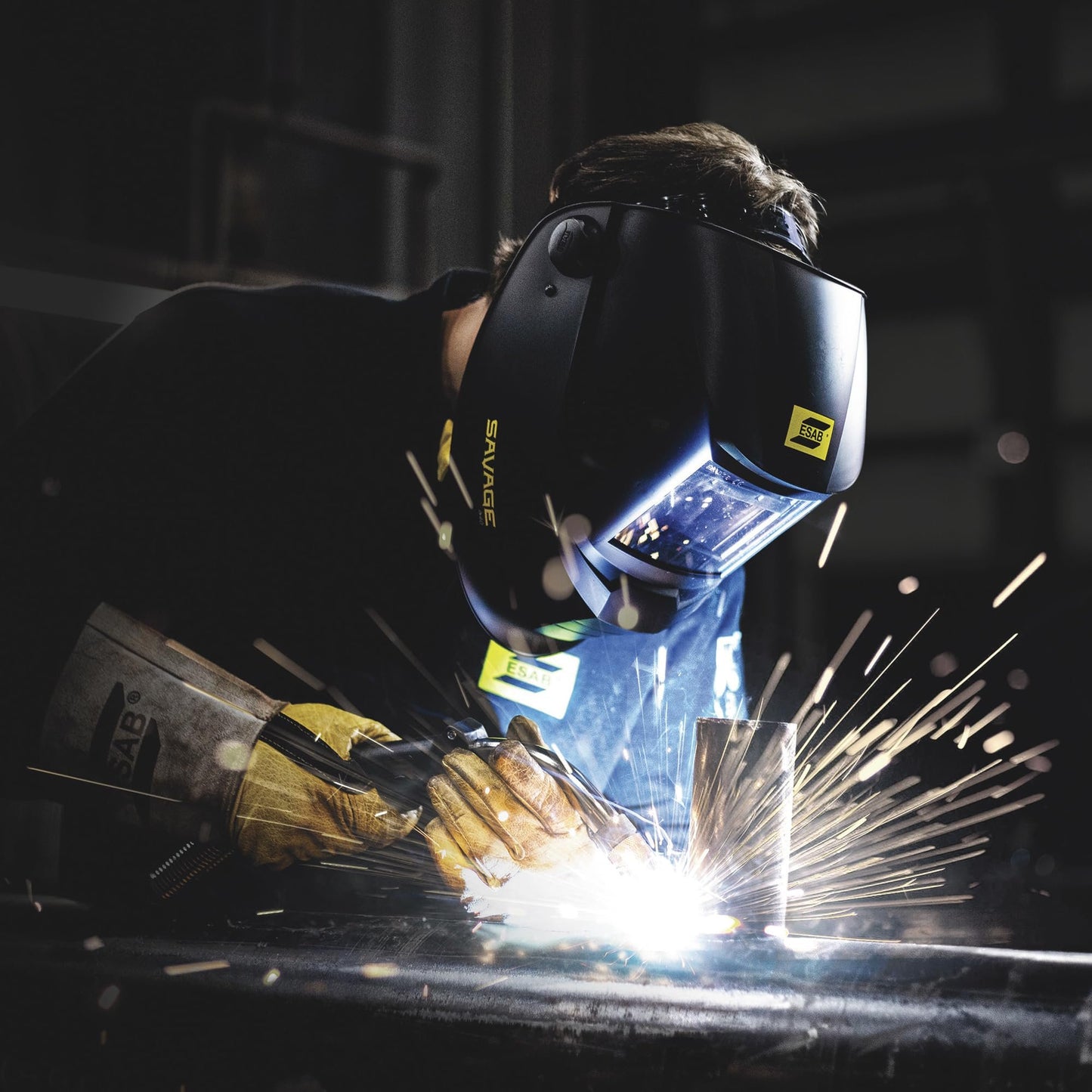 ESAB 0700000490 SAVAGE A40 Black Auto-Darkening Welding Helmet | External Shade Adjustment, Four Arc Sensor Auto Darkening, 3.93" x 1.96" True Color Viewing Lens, Sensitivity/Delay Control